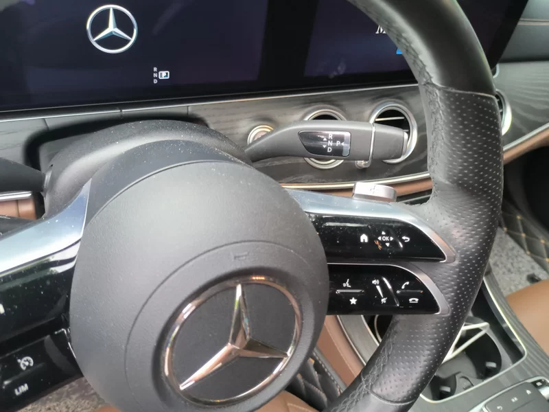 Mercedes-Benz E Class 2020 car image #16