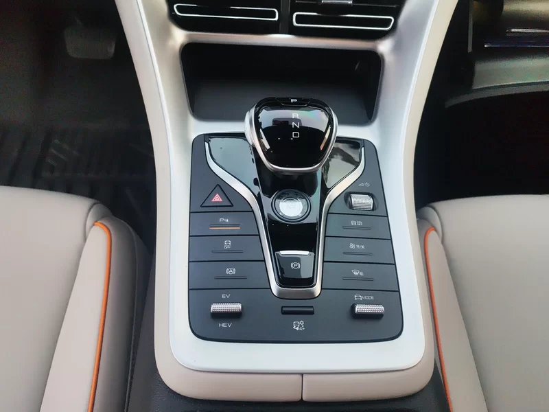 BYD Song Pro New Energy 2024 car image #16