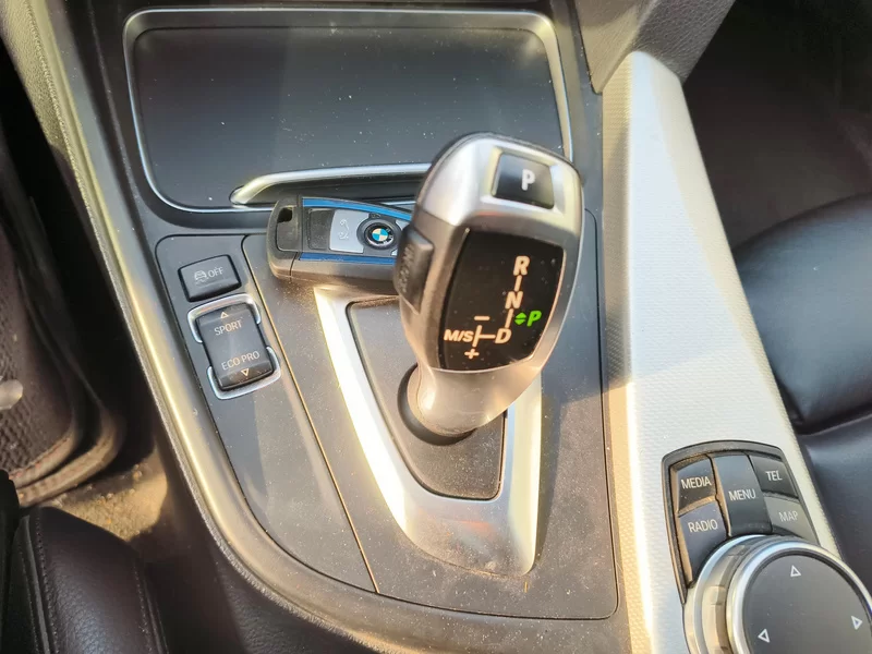 BMW 3 Series GT 2015 #16 BMW 3 Series GT 2015 imagem de carro #16