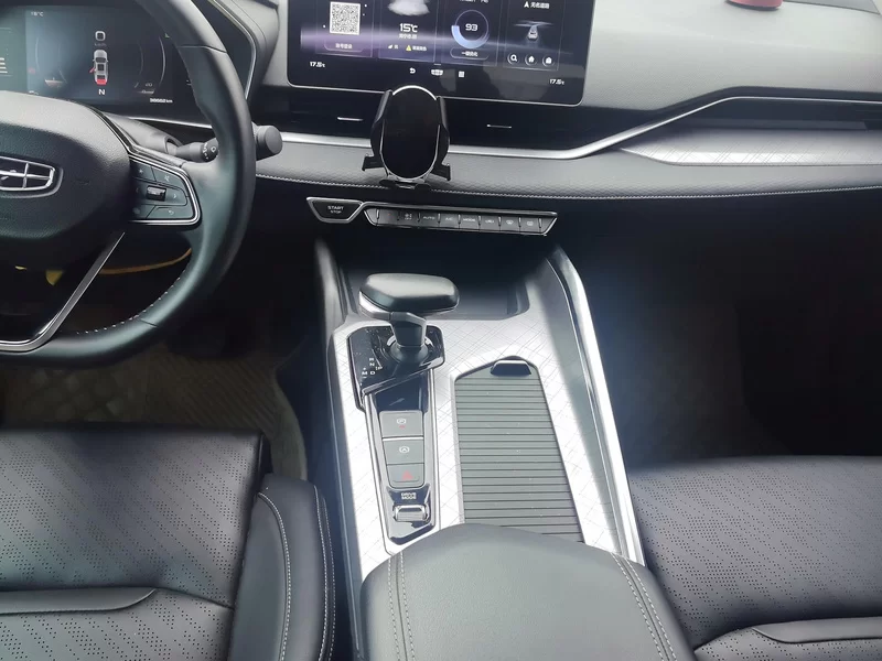 GEELY Preface 2021 car image #16