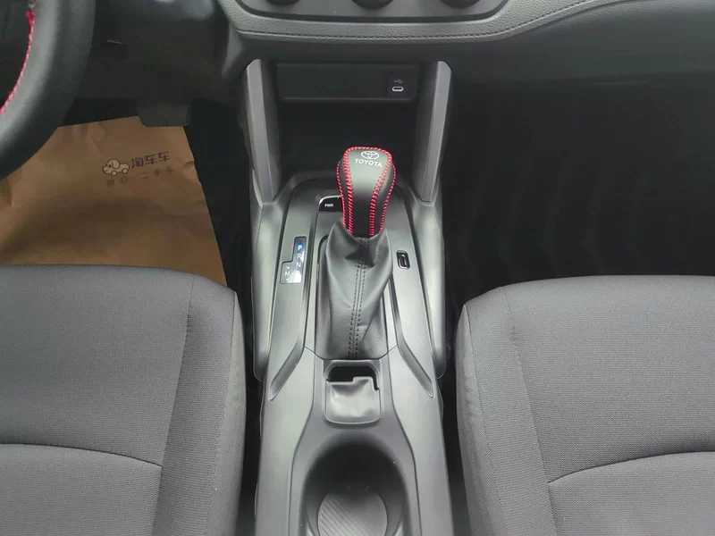 Toyota 2025 car image #16