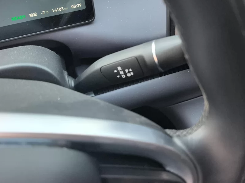 零跑汽车 零跑C16 2024 汽车图片 #16