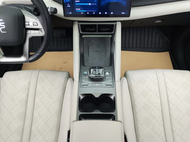 BYD YuanUP 2024 car image #16