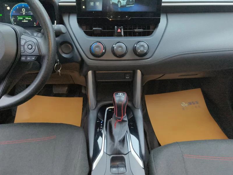 丰田 卡罗拉锐放 2024 汽车图片 #16