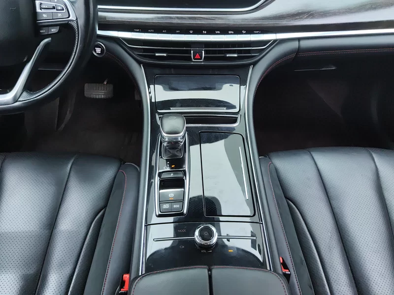 GAC Trumpchi GA8 2020 #16 GAC Trumpchi GA8 2020 car image #16