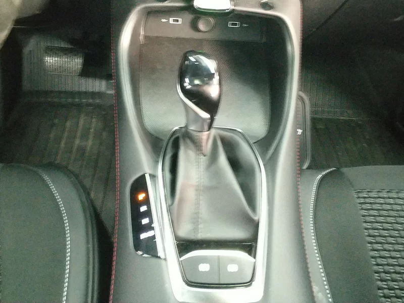 MG 5 2025 immagine di auto #16