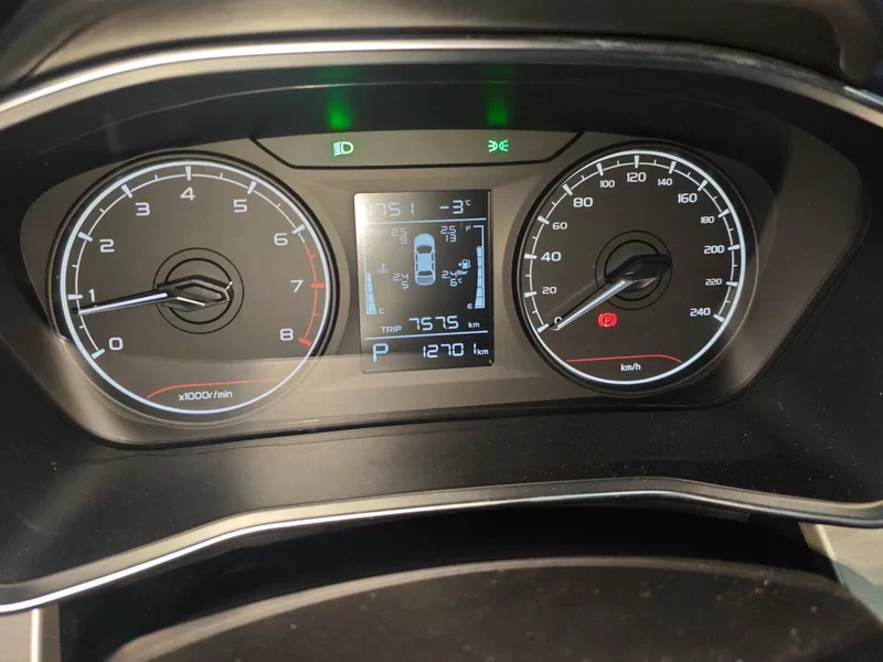 GEELY Coolray 2024 изображение автомобиля #16