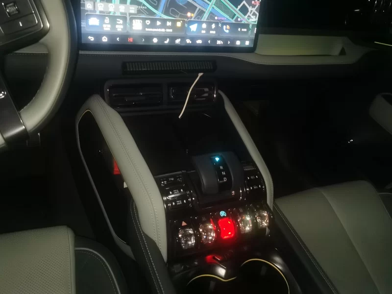 FangChengBao 2025 imagem de carro #16