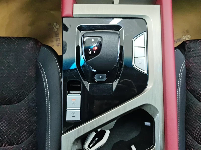 X70 2023 #16 X70 2023 car image #16
