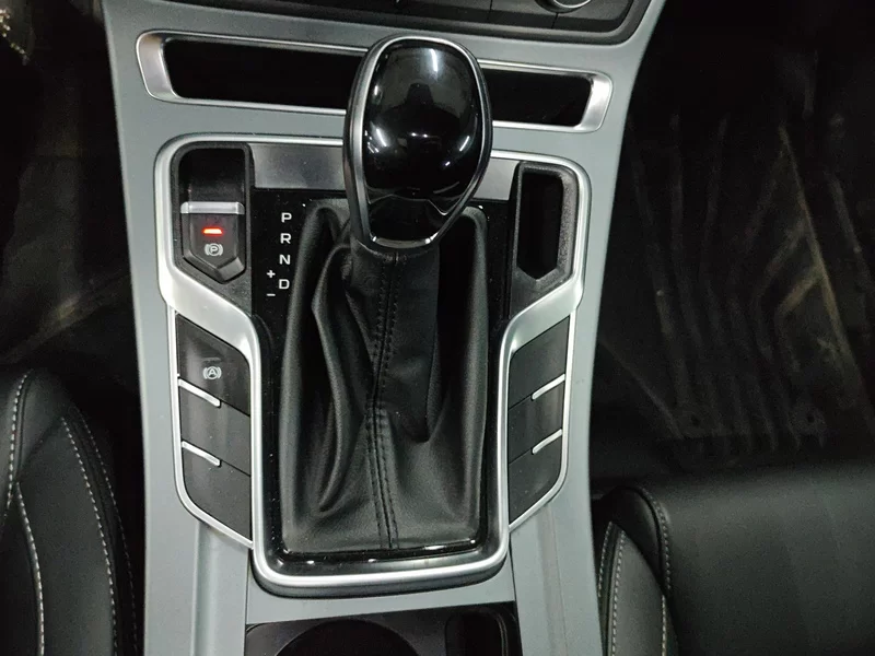 GEELY Emgrand 2021 #16 GEELY Emgrand 2021 car image #16