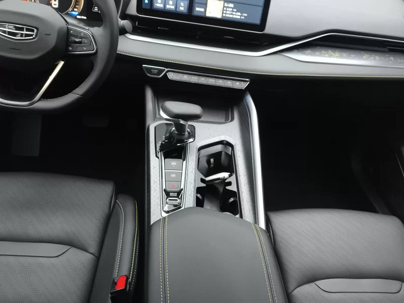 Preface 2024 imagen de coche #16