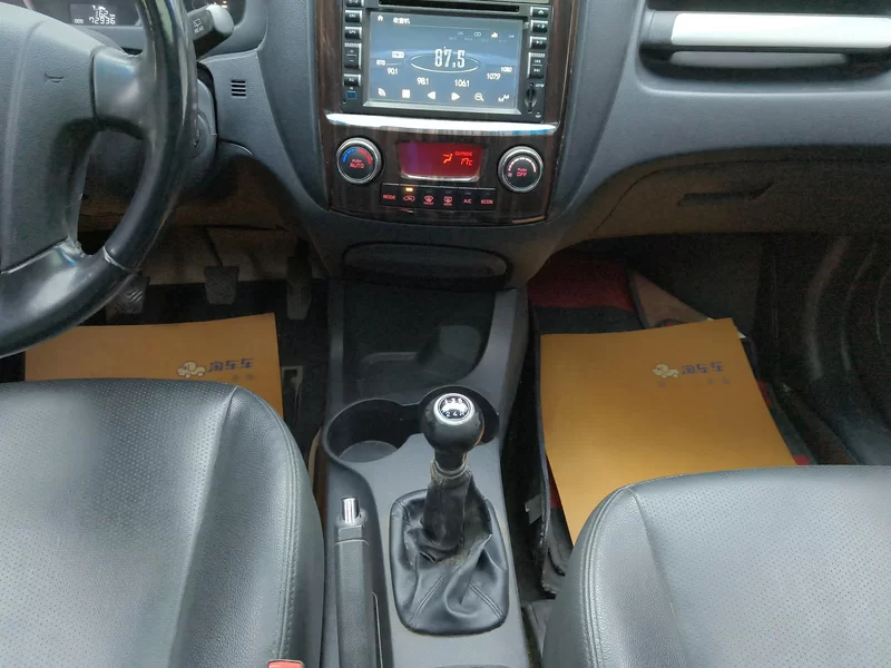 起亚 狮跑 2015 汽车图片 #16