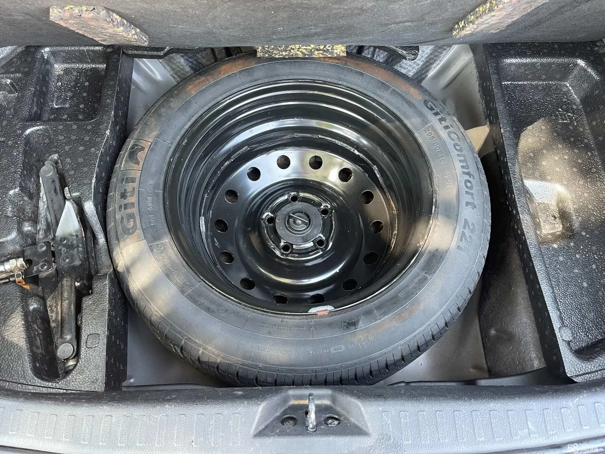 BYD SiRui 2014 #16 BYD SiRui 2014 car image #16