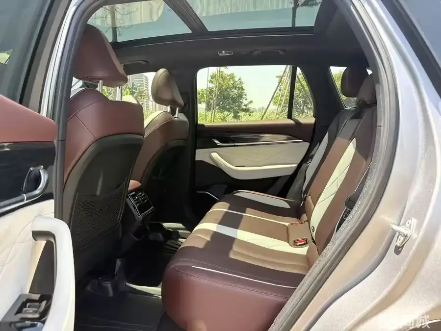 GEELY Monjaro 2021 immagine di auto #16