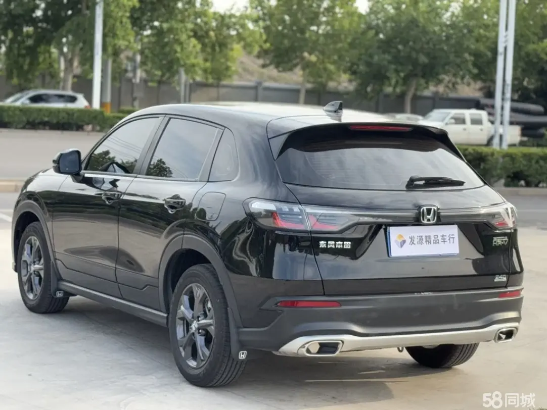 Honda HR-V 2023 car image #16