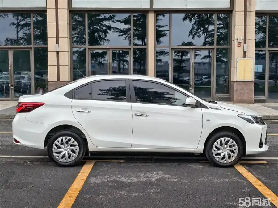 Toyota Vios 2022 immagine di auto #16