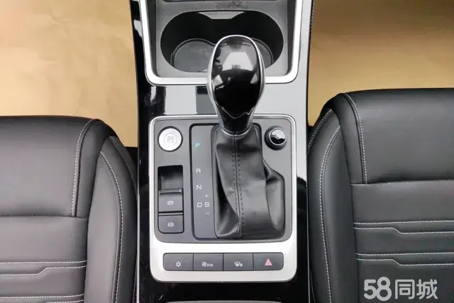 BYD Qin 2020 #16 BYD Qin 2020 immagine di auto #16