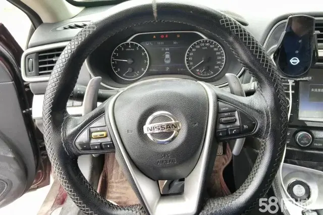 Nissan Maxima 2016 immagine di auto #16