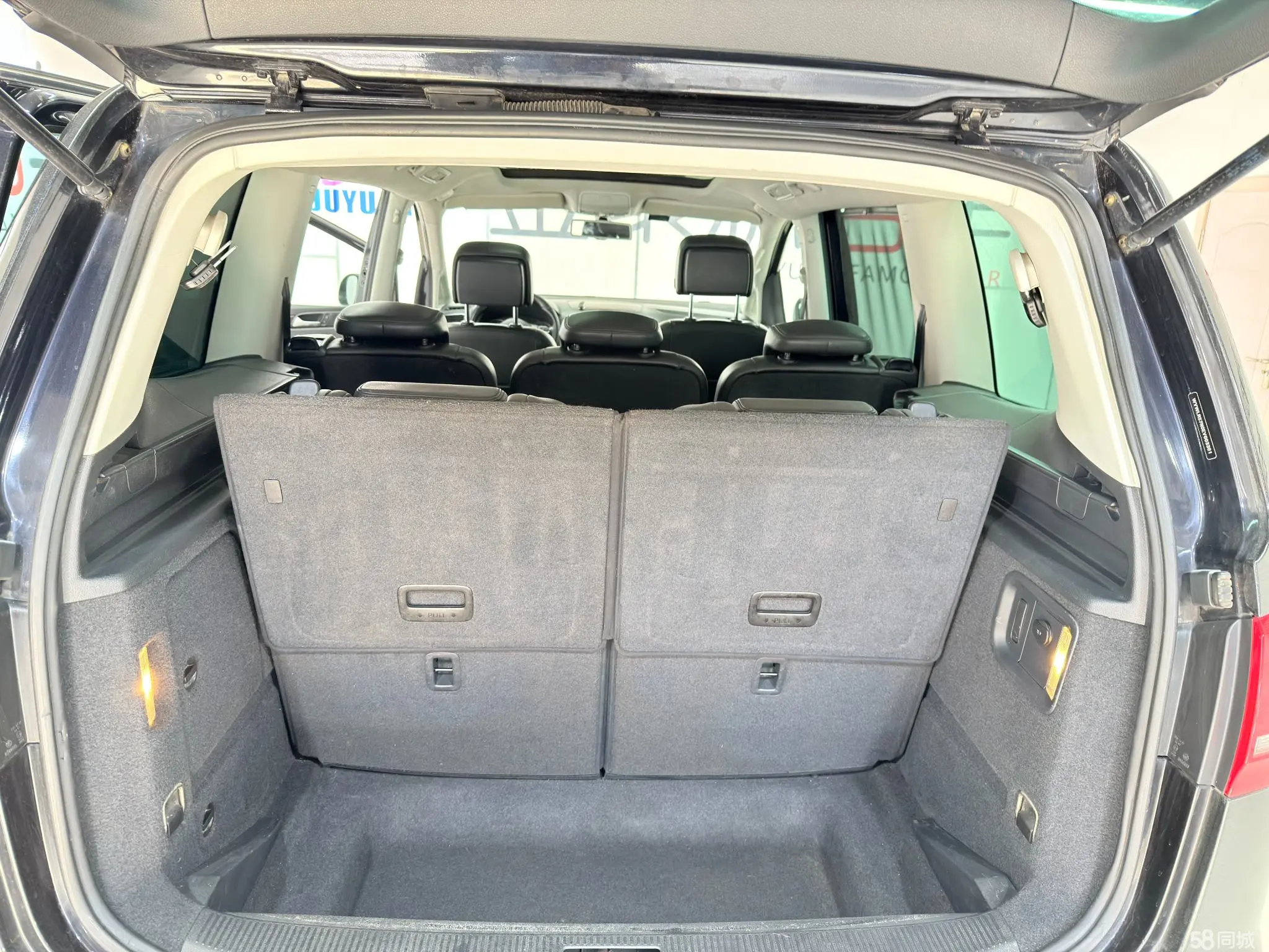 Volkswagen Sharan 2013 immagine di auto #16