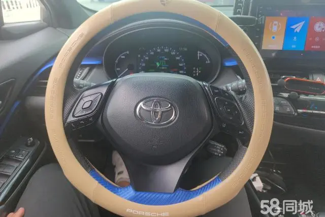 Toyota C-HR EV 2021 immagine di auto #16
