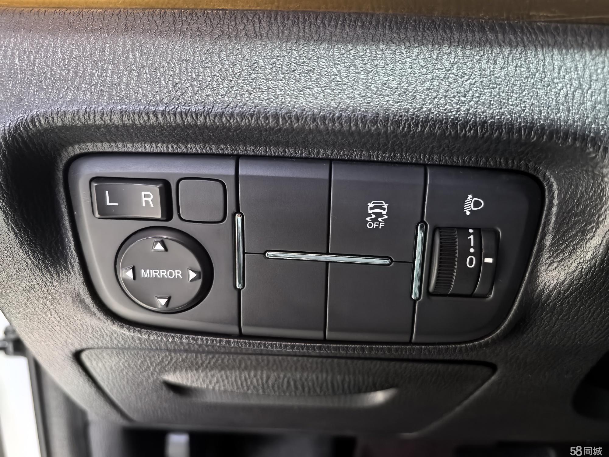 Changan Eado DT 2018 car image #16