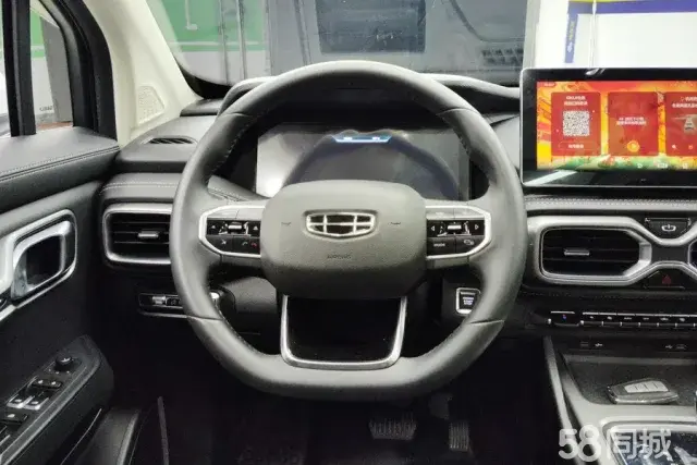 GEELY Okavango 2021 car image #16