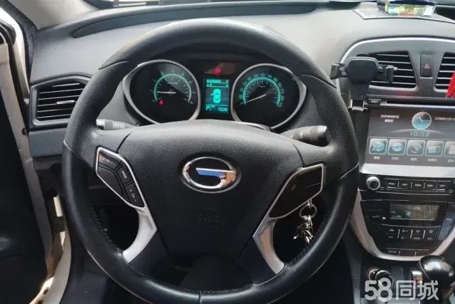 GAC Trumpchi GS5 2013 изображение автомобиля #16