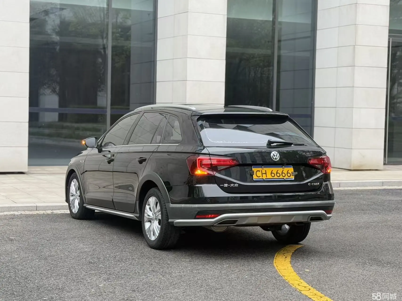 Volkswagen C-Trek 2017 immagine di auto #16