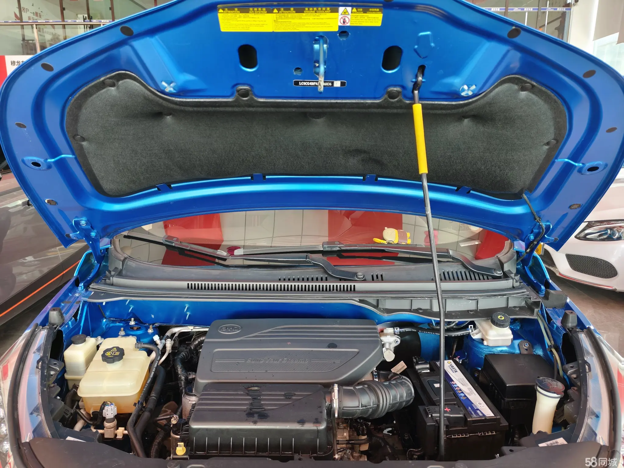 BYD Yuan 2018 car image #16