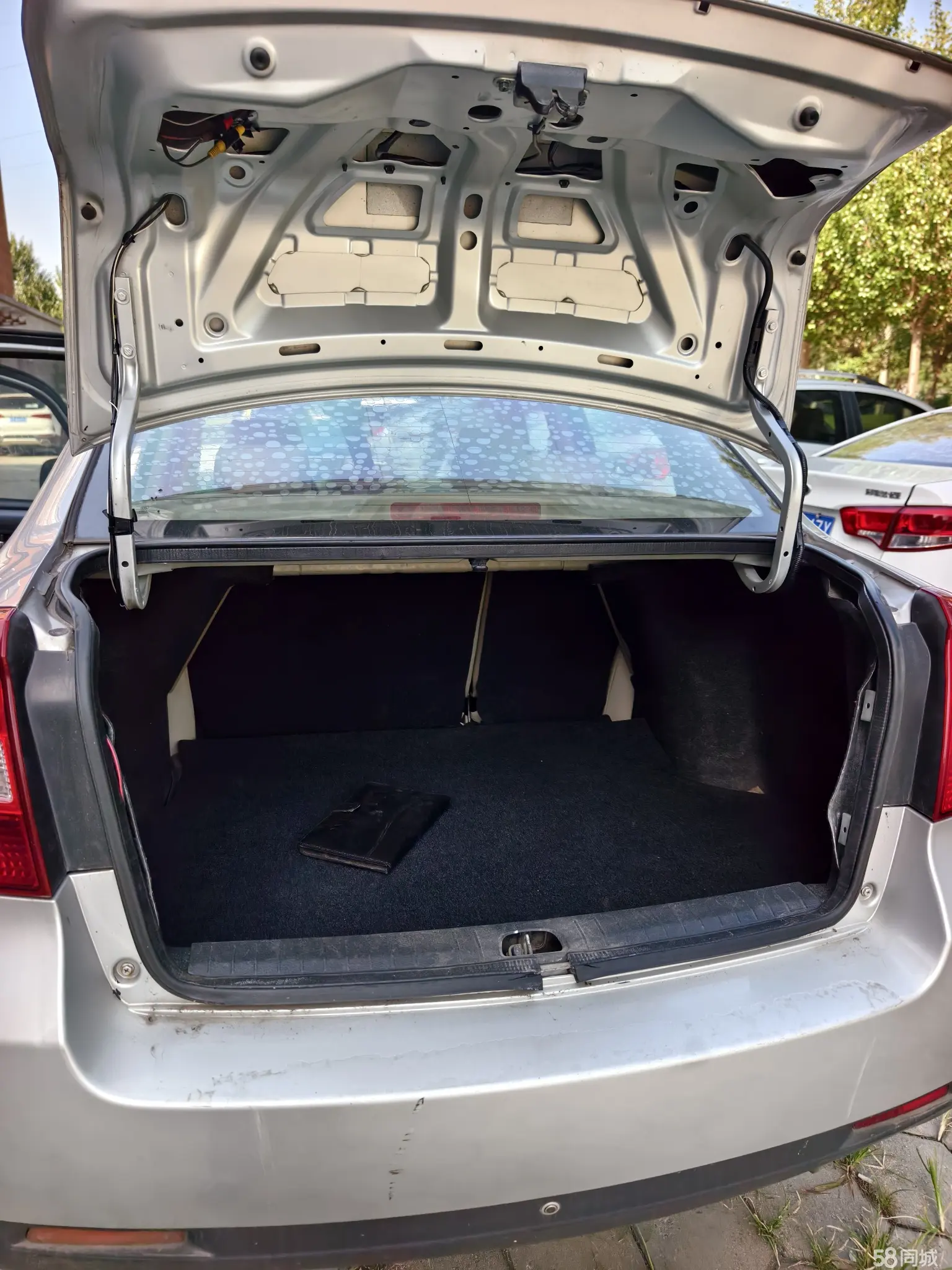 Suzuki SX4 Sedan 2011 imagem de carro #16