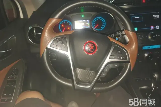 BYD Yuan 2016 car image #16