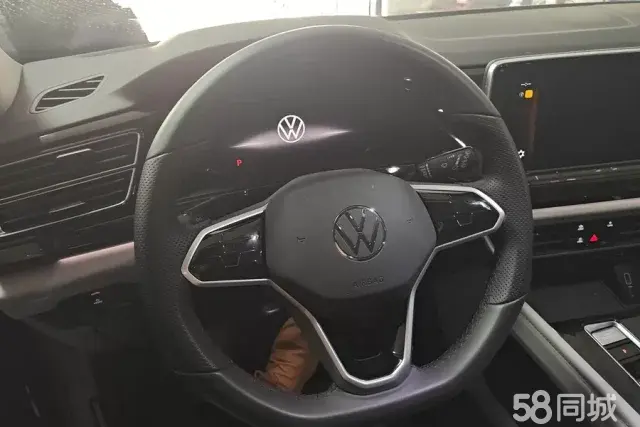 Volkswagen Teramont 2025 car image #16