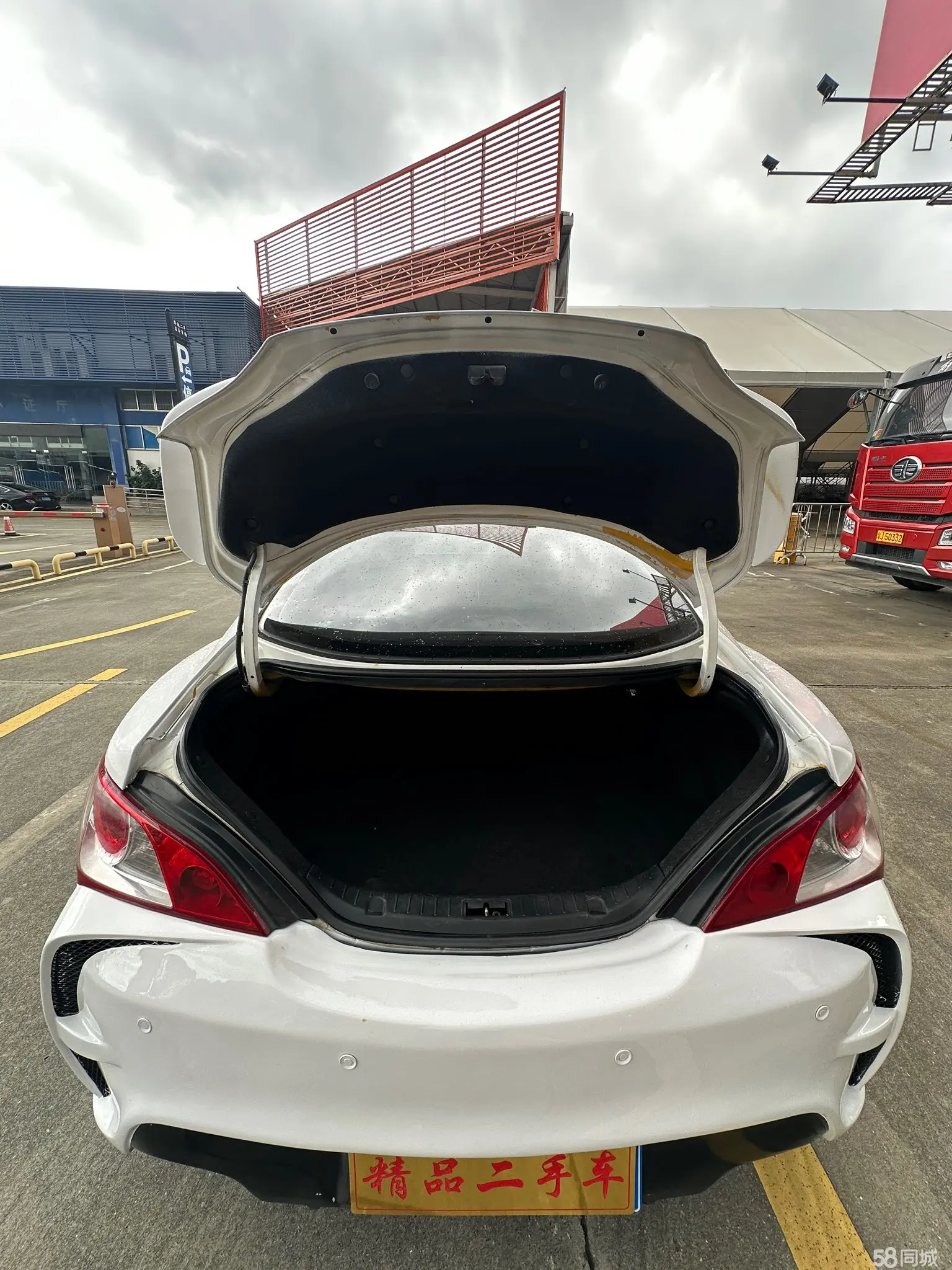 Hyundai Rohens-Coupe 2010 car image #16