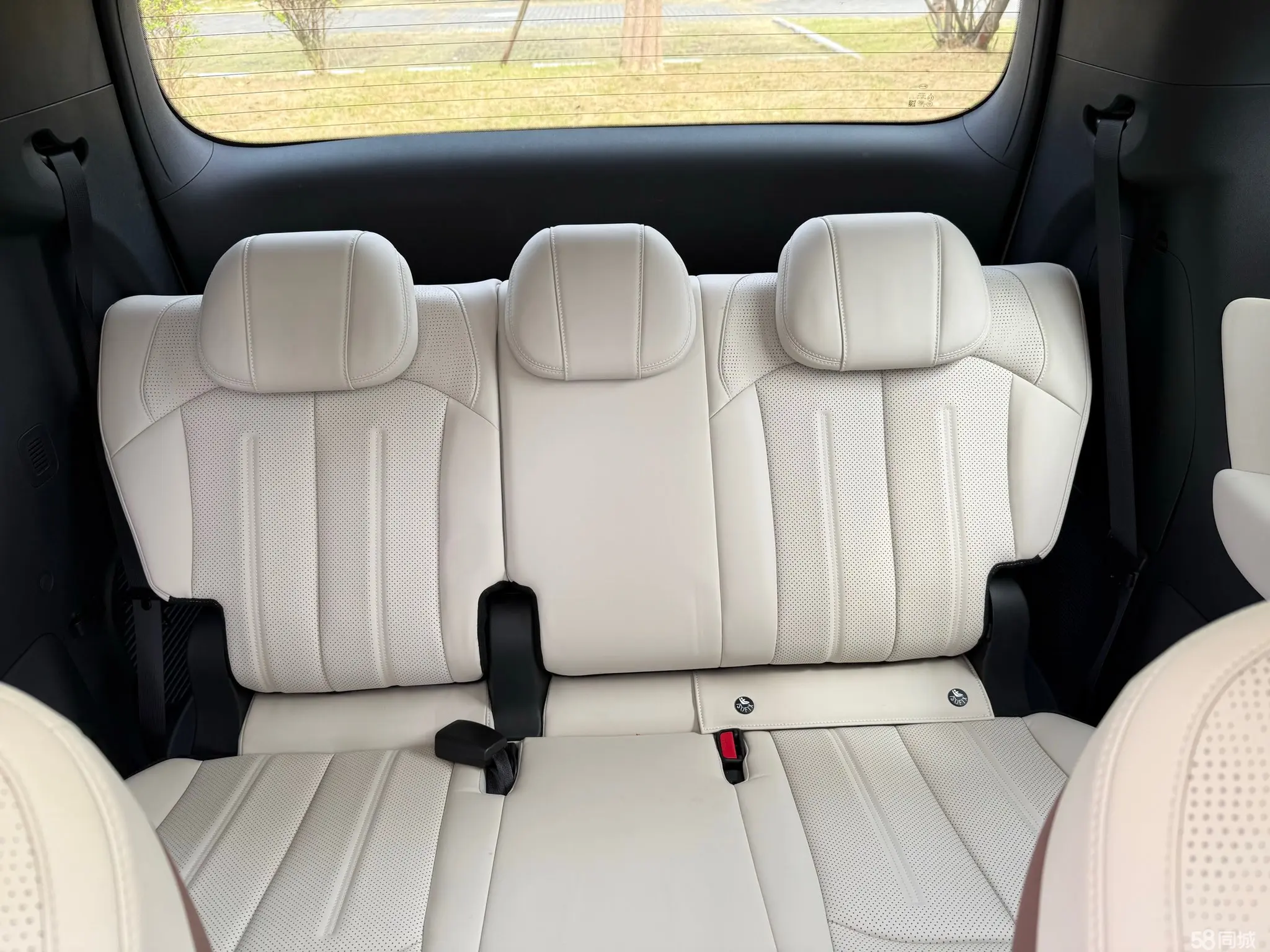 BYD Xia 2024 car image #16