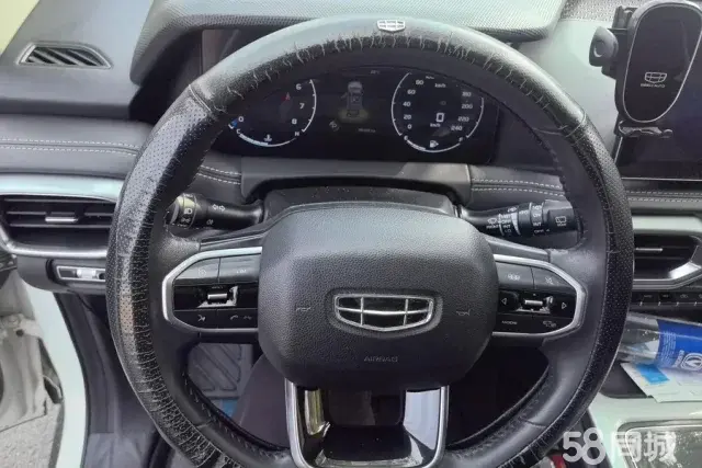 GEELY Okavango 2020 car image #16