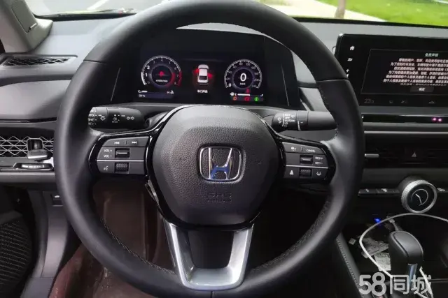 BYD F3R 2024 car image #16