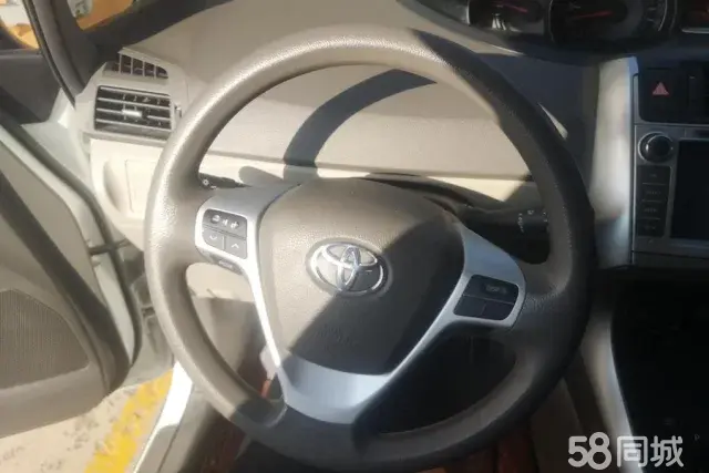 Toyota Verso 2015 car image #16