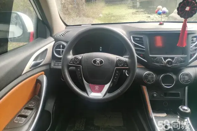 BYD Song 2015 #16 BYD Song 2015 car image #16