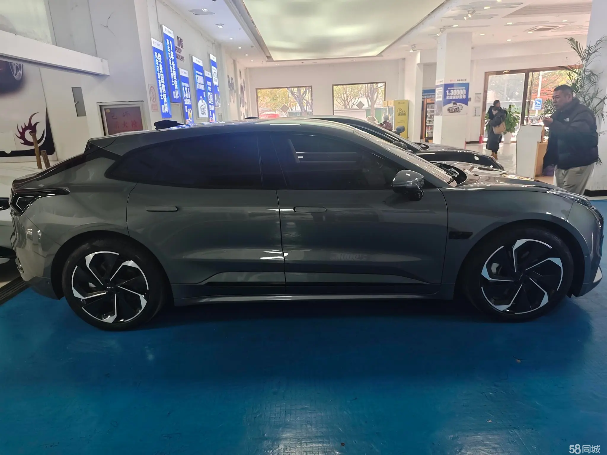 Zeekr 001 2021 immagine di auto #16