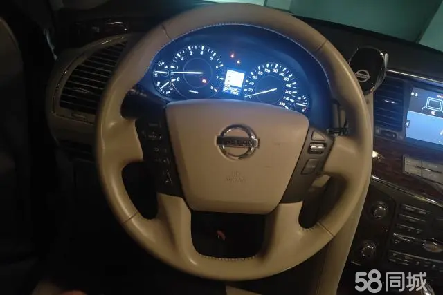 日产 日产GT-R 2019 汽车图片 #16