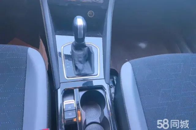 Jetta VS5 2024 car image #16