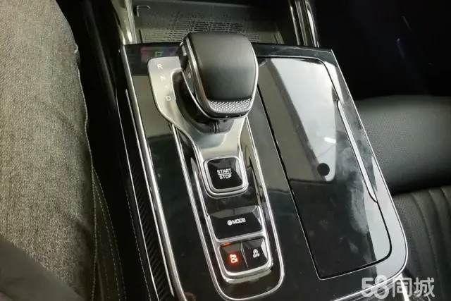 HongQi H9 2024 #16 HongQi H9 2024 car image #16