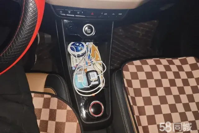 哪吒汽车 哪吒N01 2018 汽车图片 #16