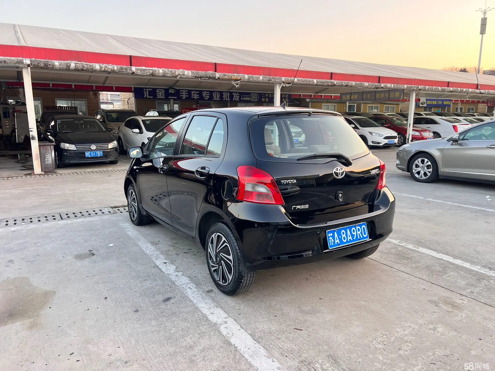 Toyota Yaris 2010 imagem de carro #16