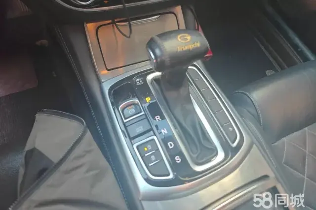 GAC Trumpchi GA8 2018 car image #16