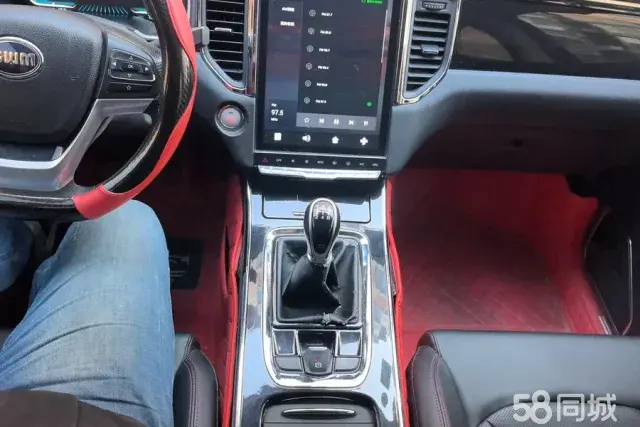 SWM斯威汽车 SWM斯威G05 2019 汽车图片 #16