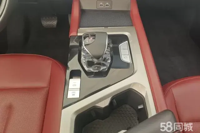 Jetour X70 2025 #16 Jetour X70 2025 car image #16