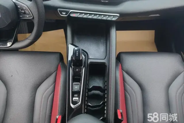 GEELY Coolray 2022 car image #16