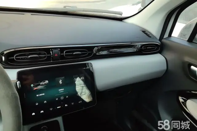 零跑汽车 零跑T03 2022 汽车图片 #16