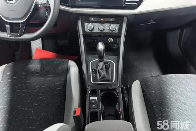 Jetta VS5 2024 car image #16